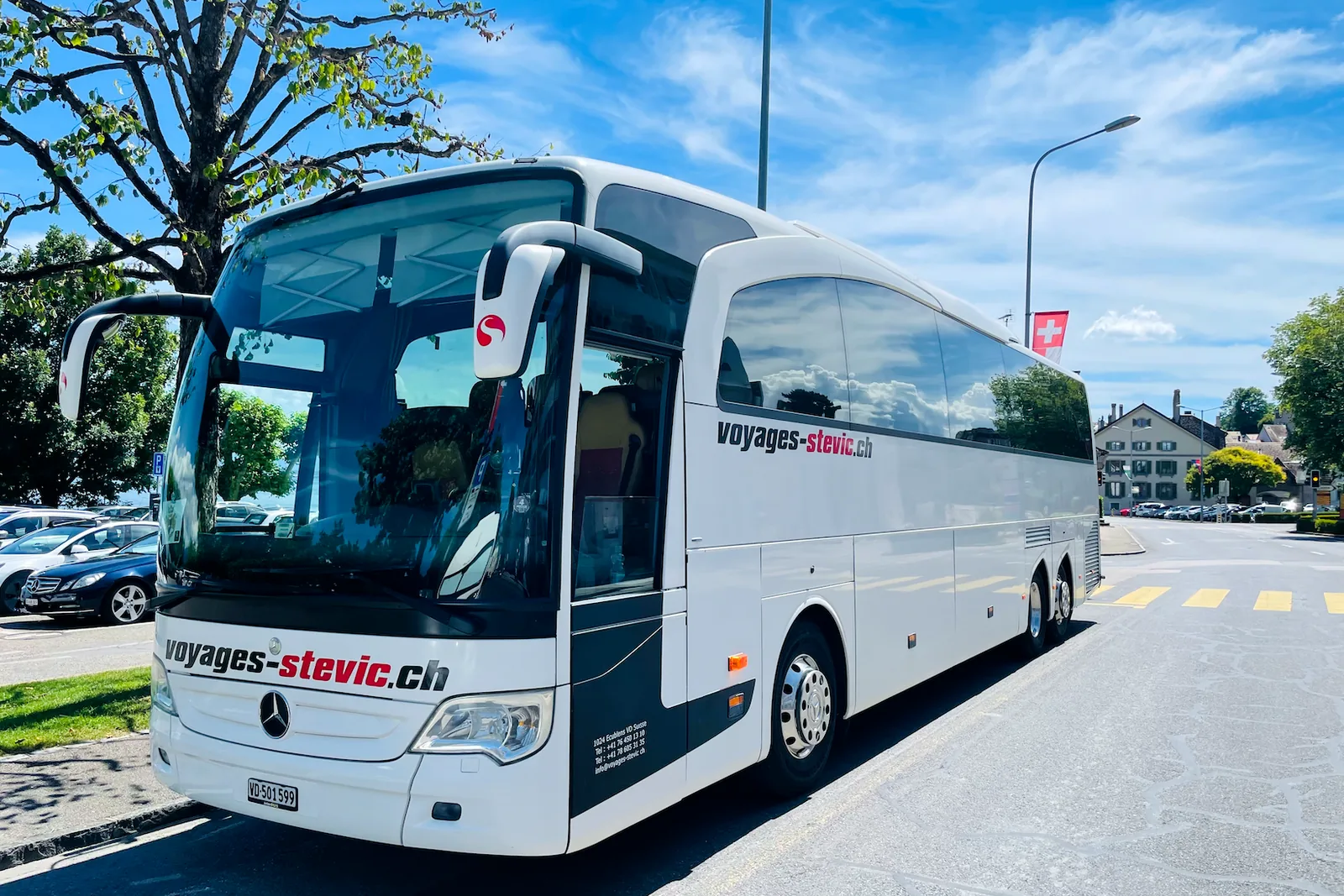 Voyages Stevic Sàrl second Mercedes-Benz Travego coach, three-quarter front view