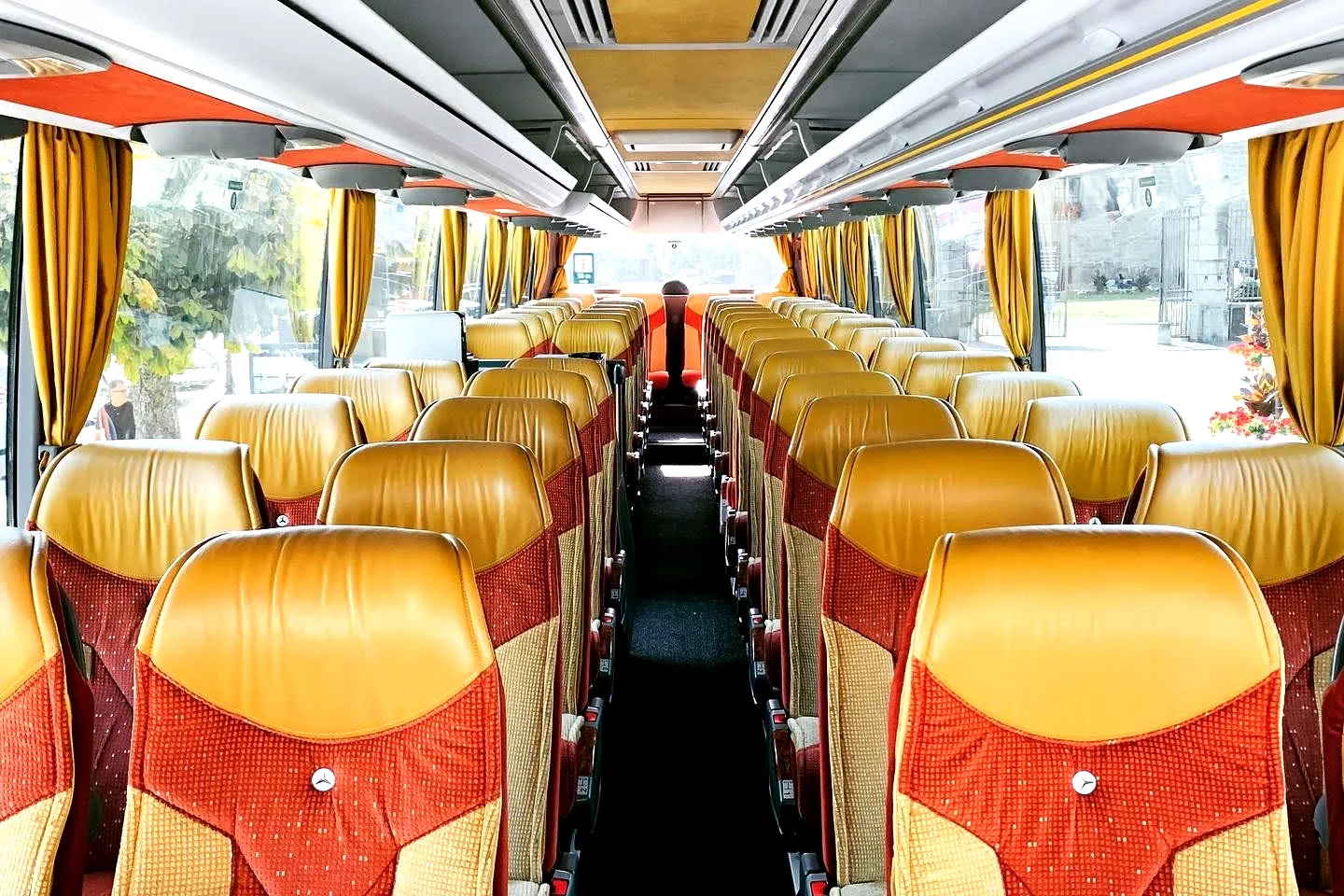 Central aisle and Luxline upholstery of the Travego coach